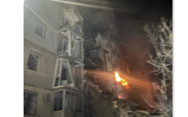Російська армія атакувала Херсон КАБом
Російська армія атакувала Херсон КАБом