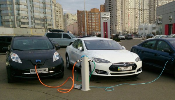 В Україні від початку року зареєстрували понад 7,2 тисячі електрокарів В Україні від початку року зареєстрували понад 7,2 тисячі електрокарів