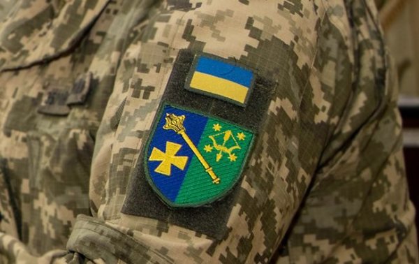 У Полтавській області на АЗС застрелили військовослужбовця ТЦК: введено спецоперацію "Сирена"
У Полтавській області на АЗС застрелили військовослужбовця ТЦК: введено спецоперацію "Сирена"