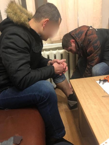Экс-СБУшник, который "похитил" родственника-бизнесмена, отправлен под арест Экс-СБУшник, который "похитил" родственника-бизнесмена, отправлен под арест