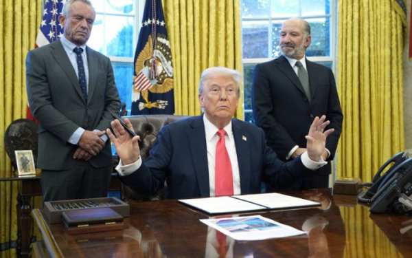 Трамп підтвердив, що чекає на Зеленського у Вашингтоні вже цієї п'ятниці
Трамп підтвердив, що чекає на Зеленського у Вашингтоні вже цієї п'ятниці