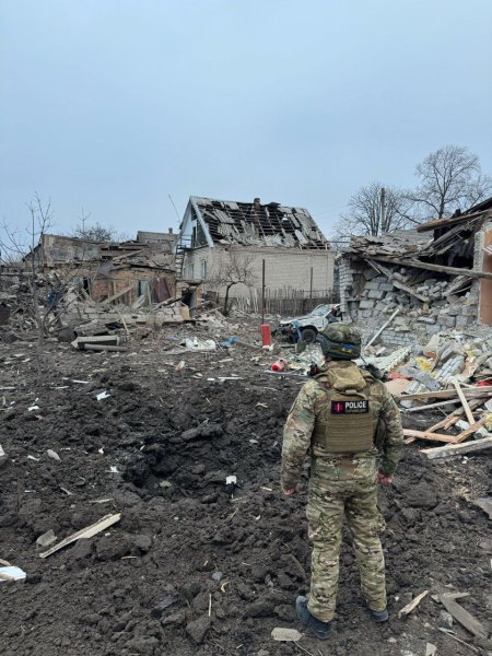 На Донеччині росіяни вбили одну людину і 12 – поранили
На Донеччині росіяни вбили одну людину і 12 – поранили