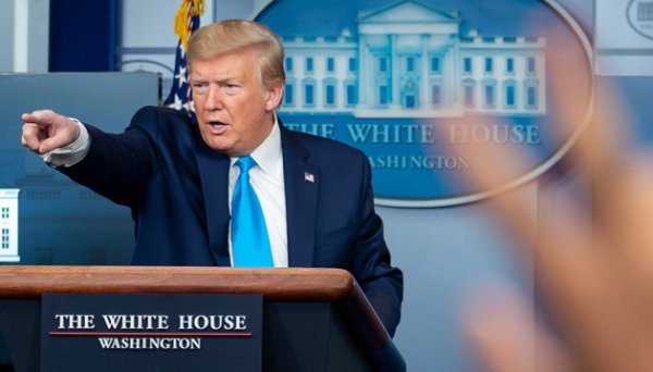 Трамп відновлює тиск на Іран, щоб звести продаж нафти з тієї країни до нуля Трамп відновлює тиск на Іран, щоб звести продаж нафти з тієї країни до нуля