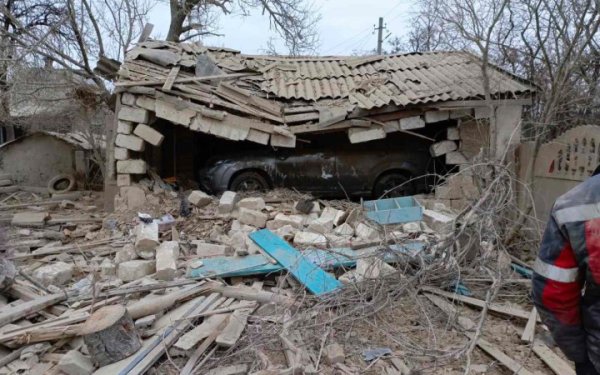 Головне за ніч та ранок неділі, 2 лютого: 14 загиблих у Полтаві, 110 боєзіткнень, "торгівельна війна" Трампа
Головне за ніч та ранок неділі, 2 лютого: 14 загиблих у Полтаві, 110 боєзіткнень, "торгівельна війна" Трампа
