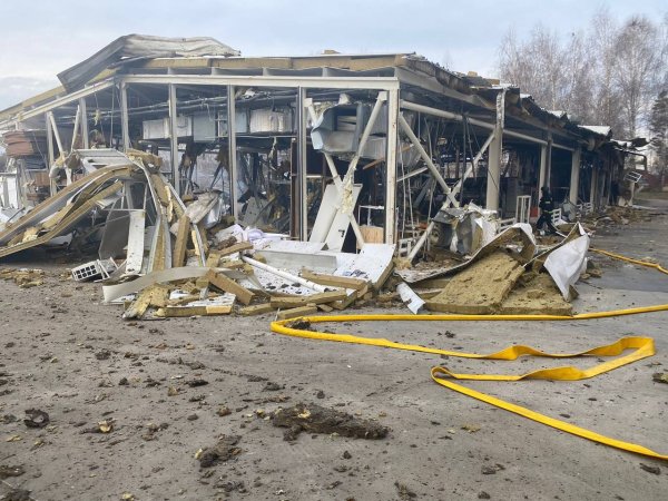 Унаслідок падіння уламків "шахедів" в двох районах Київщини є пошкодження
Унаслідок падіння уламків "шахедів" в двох районах Київщини є пошкодження