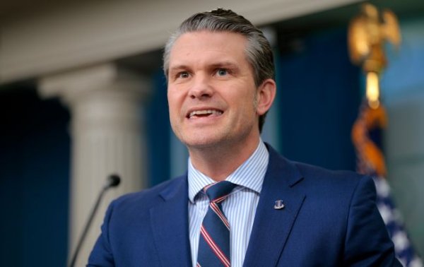 В пошуках миру: перед яким вибором Трамп поставив Україну та ЄС
В пошуках миру: перед яким вибором Трамп поставив Україну та ЄС