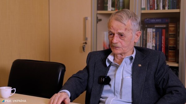 Мустафа Джемілєв: Кримських татар вважали ненадійними, а ми стали основною силою проти окупації
Мустафа Джемілєв: Кримських татар вважали ненадійними, а ми стали основною силою проти окупації