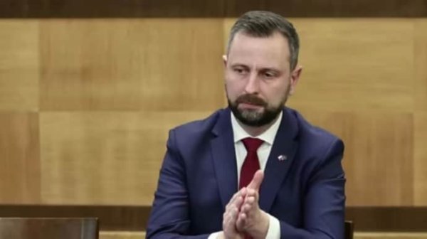 Польша готовит для Украины пакет военной помощи на сумму 200 млн евро Польша готовит для Украины пакет военной помощи на сумму 200 млн евро