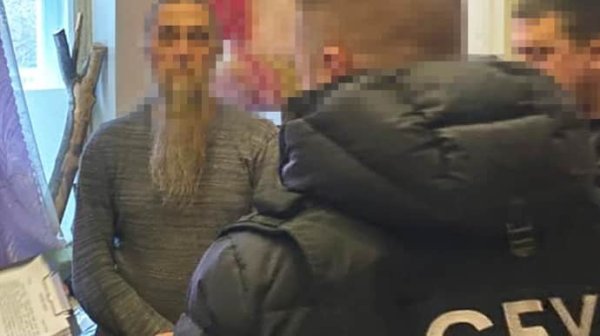 Восхваляли Путина и призывали захватить Украину: СБУ задержала двух священников УПЦ МП Восхваляли Путина и призывали захватить Украину: СБУ задержала двух священников УПЦ МП