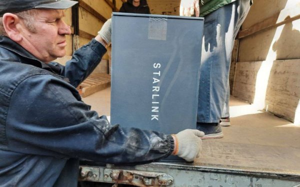 ЗМІ: США погрожують відключити Україну від Starlink
ЗМІ: США погрожують відключити Україну від Starlink