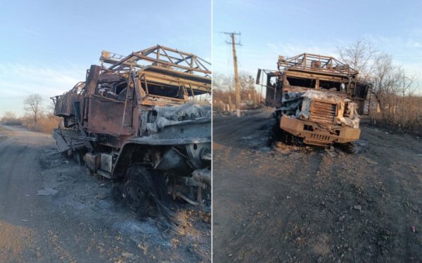 Росіяни на Покровському напрямку втратили новітню важку вогнеметну систему ТОС-2 "Тосочка»
Росіяни на Покровському напрямку втратили новітню важку вогнеметну систему ТОС-2 "Тосочка»