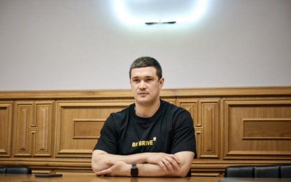 Глава Мінцифри: українські ракети вже виробляють 19 компаній
Глава Мінцифри: українські ракети вже виробляють 19 компаній