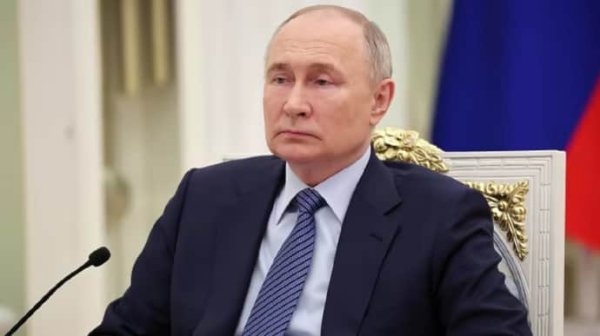 Путин: Рейтинг Зеленского вдвое ниже, чем у Залужного Путин: Рейтинг Зеленского вдвое ниже, чем у Залужного