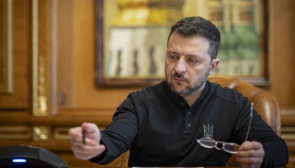 Зеленський: Вартість корисних копалин на окупованих територіях України оцінюється у трильйони доларів Зеленський: Вартість корисних копалин на окупованих територіях України оцінюється у трильйони доларів