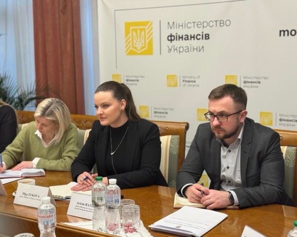 ЄІБ спрямує €2 мільярди на проєкти з відновлення у межах Ukraine Facility ЄІБ спрямує €2 мільярди на проєкти з відновлення у межах Ukraine Facility