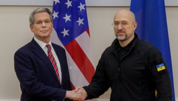Шмигаль і міністр фінансів США обговорили економічну співпрацю та санкції проти Росії Шмигаль і міністр фінансів США обговорили економічну співпрацю та санкції проти Росії