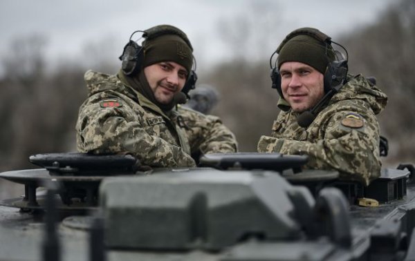 За добу росіяни втратили на фронті понад 1500 солдатів і 16 танків, - Генштаб
За добу росіяни втратили на фронті понад 1500 солдатів і 16 танків, - Генштаб