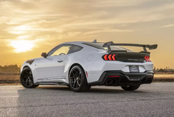 Ford Mustang перетворили на суперкар для дрифту
Ford Mustang перетворили на суперкар для дрифту