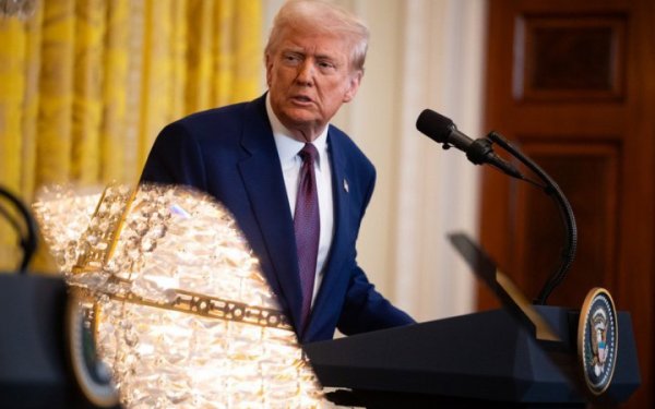 Трамп анонсував мирні перемовини в Саудівській Аравії наступного тижня
Трамп анонсував мирні перемовини в Саудівській Аравії наступного тижня