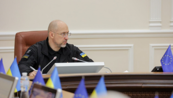 Трирічні та п’ятирічні контракти на виготовлення української зброї мають стати нормою - Шмигаль Трирічні та п’ятирічні контракти на виготовлення української зброї мають стати нормою - Шмигаль