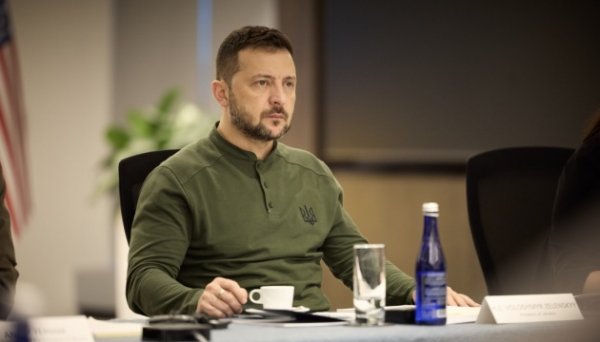 Зеленський: Найбільший вплив на нафтові ціни у світі має Трамп Зеленський: Найбільший вплив на нафтові ціни у світі має Трамп