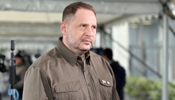 Україна хоче залучити американських інвесторів у стратегічні галузі - Єрмак Україна хоче залучити американських інвесторів у стратегічні галузі - Єрмак