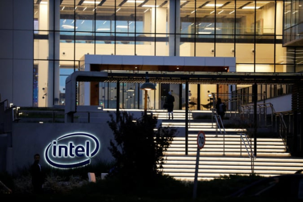 Акции Intel растут на фоне положительных отзывов о новом процессоре
Акции Intel растут на фоне положительных отзывов о новом процессоре