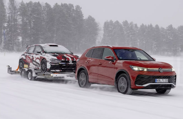 Volkswagen Tiguan та Passat отримали новий потужний двигун: ціни та характеристики
Volkswagen Tiguan та Passat отримали новий потужний двигун: ціни та характеристики