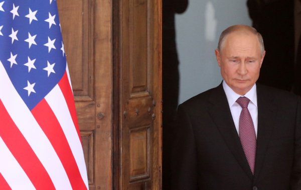 Мир через силу. Як Трамп може змусити Путіна закінчити війну і почати переговори
Мир через силу. Як Трамп може змусити Путіна закінчити війну і почати переговори