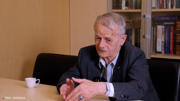 Мустафа Джемілєв: Кримських татар вважали ненадійними, а ми стали основною силою проти окупації
Мустафа Джемілєв: Кримських татар вважали ненадійними, а ми стали основною силою проти окупації