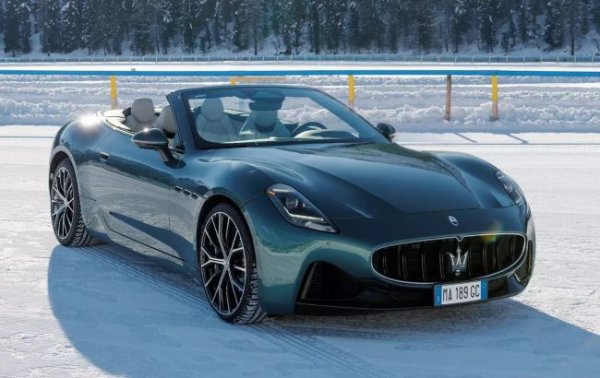 Maserati представила бюджетний варіант кабріолета Gran Cabrio: названі ціни та характеристики
Maserati представила бюджетний варіант кабріолета Gran Cabrio: названі ціни та характеристики