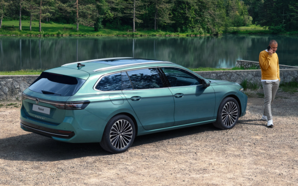 В Україні стартують продажі нового Volkswagen Passat B9: названі ціни та характеристики
В Україні стартують продажі нового Volkswagen Passat B9: названі ціни та характеристики
