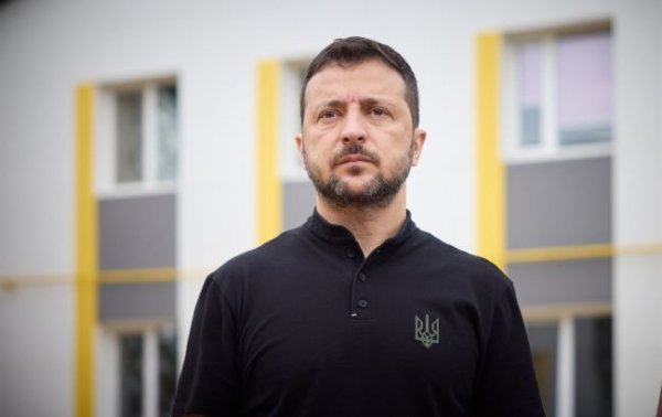 Зеленський про відтягування вступу України до НАТО: дайте нам ядерну зброю і ракети
Зеленський про відтягування вступу України до НАТО: дайте нам ядерну зброю і ракети