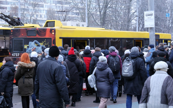 Зміни вже відсьогодні. Як у Києві працюватиме транспорт під час хвилини мовчання
Зміни вже відсьогодні. Як у Києві працюватиме транспорт під час хвилини мовчання