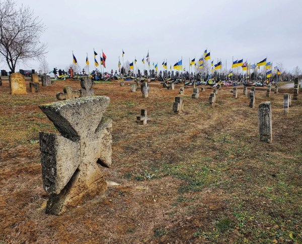 Боротьба за пам’ять. Як будують національне військове кладовище і коли почнуть поховання
Боротьба за пам’ять. Як будують національне військове кладовище і коли почнуть поховання