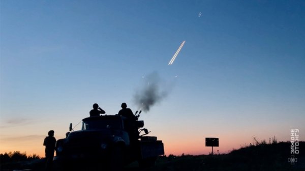 В Киеве прогремели взрывы: работает ПВО по российским дронам В Киеве прогремели взрывы: работает ПВО по российским дронам