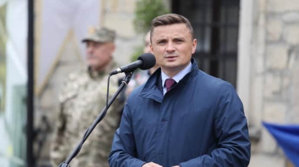 У пойманного на взятке экс-главы Тернопольского облсовета нашли незадекларированные миллионы У пойманного на взятке экс-главы Тернопольского облсовета нашли незадекларированные миллионы