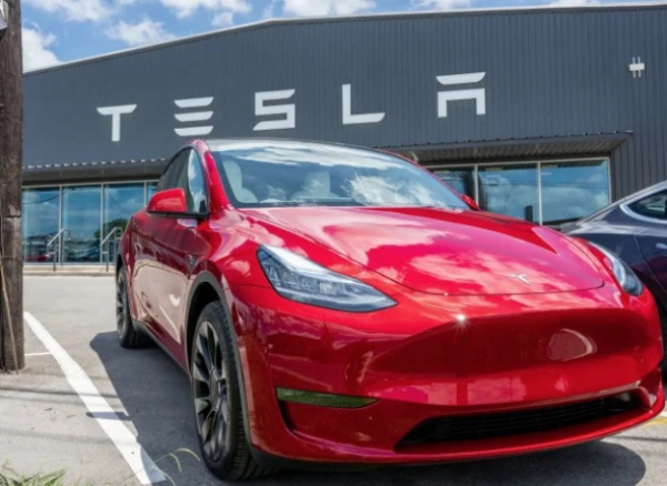 Продажи Tesla во Франции рухнули на 63%
Продажи Tesla во Франции рухнули на 63%