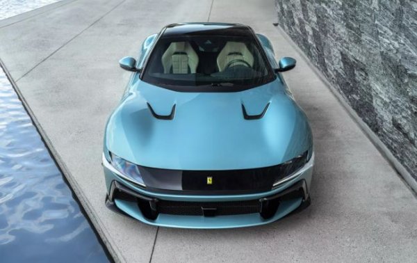 За незвичними суперкарами Ferrari вишукувалась черга на кілька років: подробиці
За незвичними суперкарами Ferrari вишукувалась черга на кілька років: подробиці
