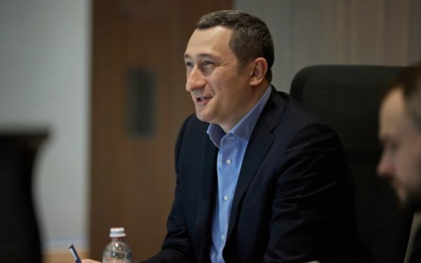 Міністерство єдності обіцяє дистанційне бронювання українців
Міністерство єдності обіцяє дистанційне бронювання українців