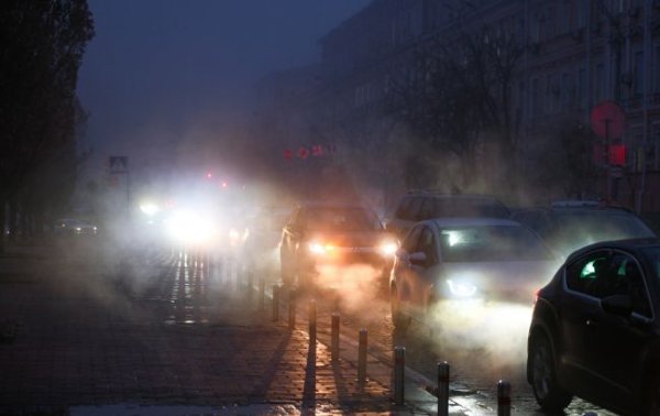 Правила їзди в тумані: як уникнути аварій та зберегти пильність
Правила їзди в тумані: як уникнути аварій та зберегти пильність