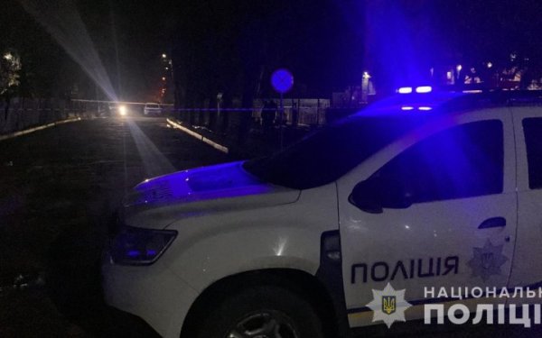 У Кам'янці-Подільському біля будівлі ТЦК пролунав вибух, є загиблий і поранені
У Кам'янці-Подільському біля будівлі ТЦК пролунав вибух, є загиблий і поранені
