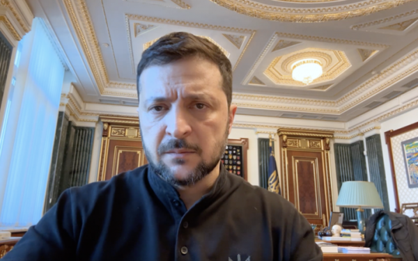 Зеленський вважає, що обов'язковою умовою наближення миру є «ППО й достатня кількість протиракет»
Зеленський вважає, що обов'язковою умовою наближення миру є «ППО й достатня кількість протиракет»