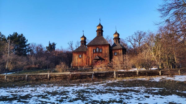 Це варто встигнути побачити: засніжений музей Пирогово у Києві (фоторепортаж, відео) Це варто встигнути побачити: засніжений музей Пирогово у Києві (фоторепортаж, відео)