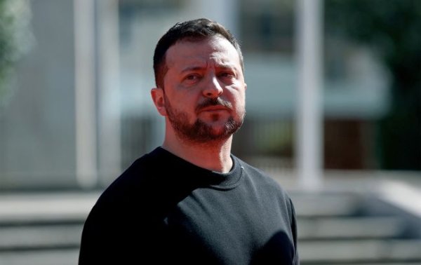 Зеленський доручив розробити програму підтримки переселенців
Зеленський доручив розробити програму підтримки переселенців