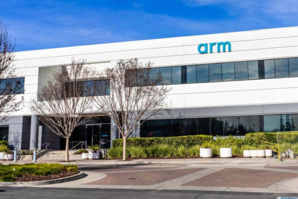 Arm начнет производить собственные чипы, первым клиентом станет Meta
Arm начнет производить собственные чипы, первым клиентом станет Meta