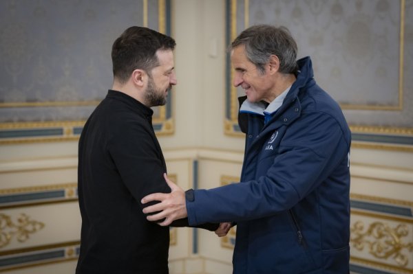 Зеленський провів зустріч із гендиректором МАГАТЕ - у фокусі атомна безпека Зеленський провів зустріч із гендиректором МАГАТЕ - у фокусі атомна безпека