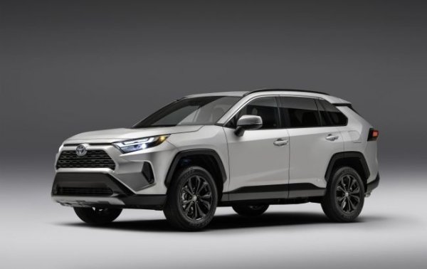 Через смертельний інцидент: Toyota зупинила виробництво кросовера RAV4
Через смертельний інцидент: Toyota зупинила виробництво кросовера RAV4