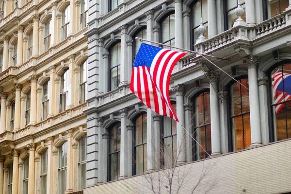 Число увольнений в компаниях США в феврале достигло максимума с 2020 года
Число увольнений в компаниях США в феврале достигло максимума с 2020 года
