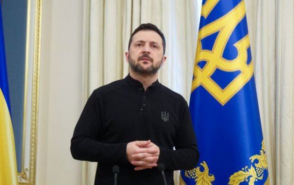 Зеленський розповів, хто поїде на переговори з США у Саудівську Аравію
Зеленський розповів, хто поїде на переговори з США у Саудівську Аравію